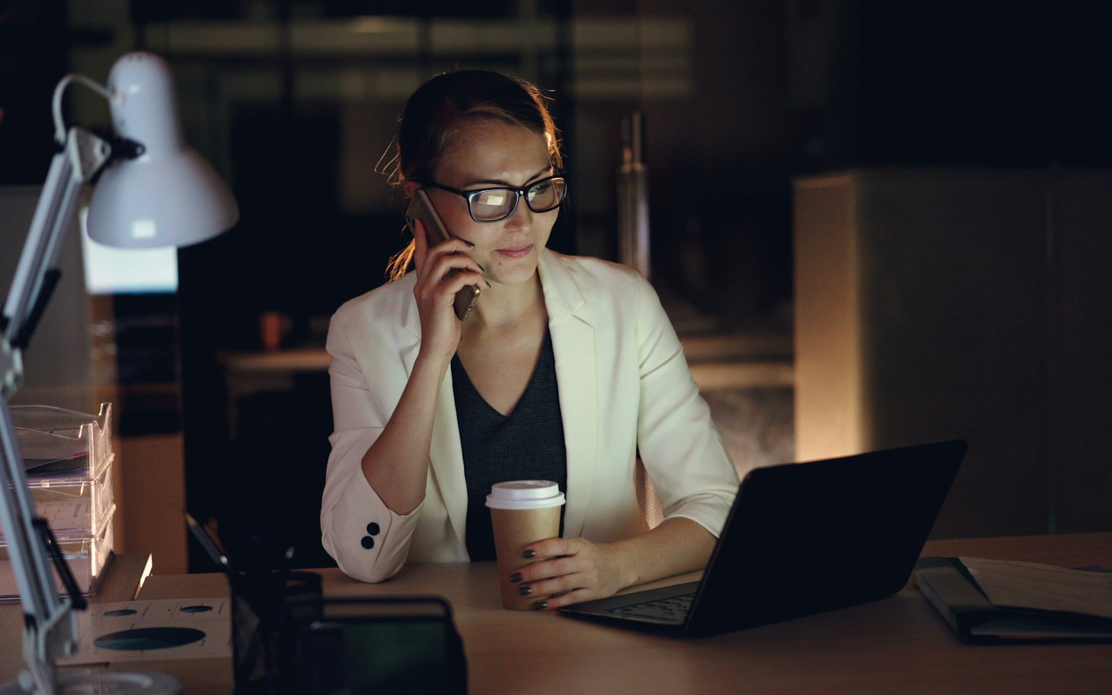 AI legal assistant: research, strategy and calculations at any hour